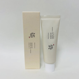 Relief Sun: Rice + Probiotics SPF50+PA++++
